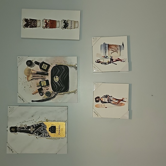 Pictures collection